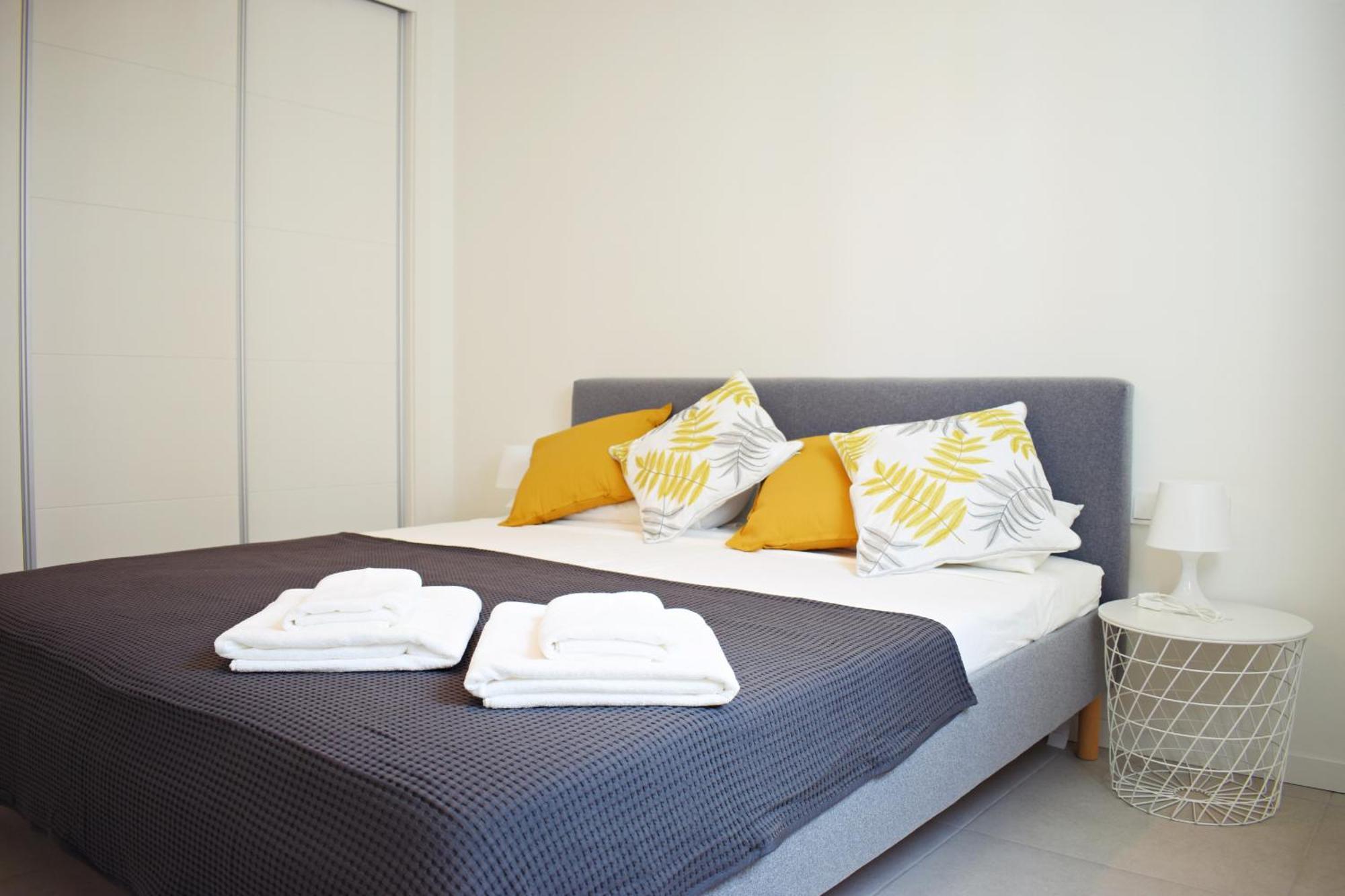 Amalia'S Home: Luminoso Apartamento Muy Cerca De La Playa Malaga Ngoại thất bức ảnh